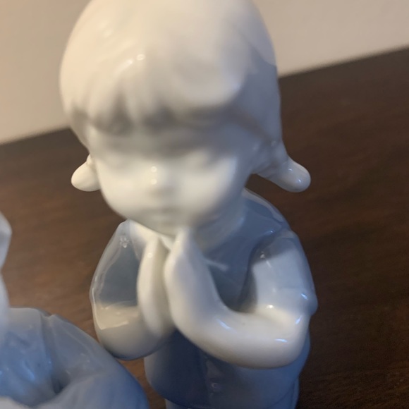 NEW: Praying boy & girl each 4” - Picture 10 of 11